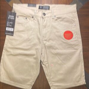 Men's Denim Studio Tan Shorts Size 30. Stretch & Slim Fit. Retail $32 NWT.